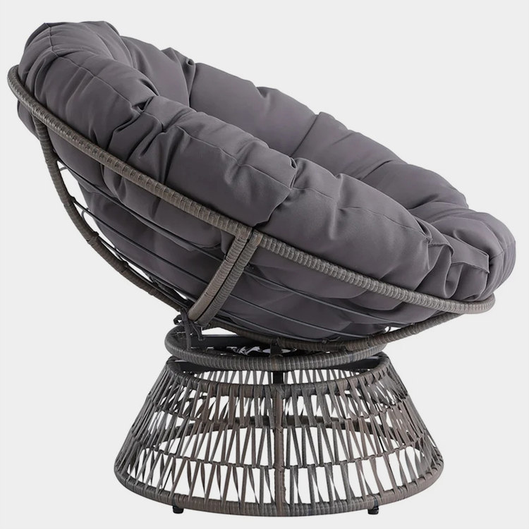 Classy Swivel Papasan Chair