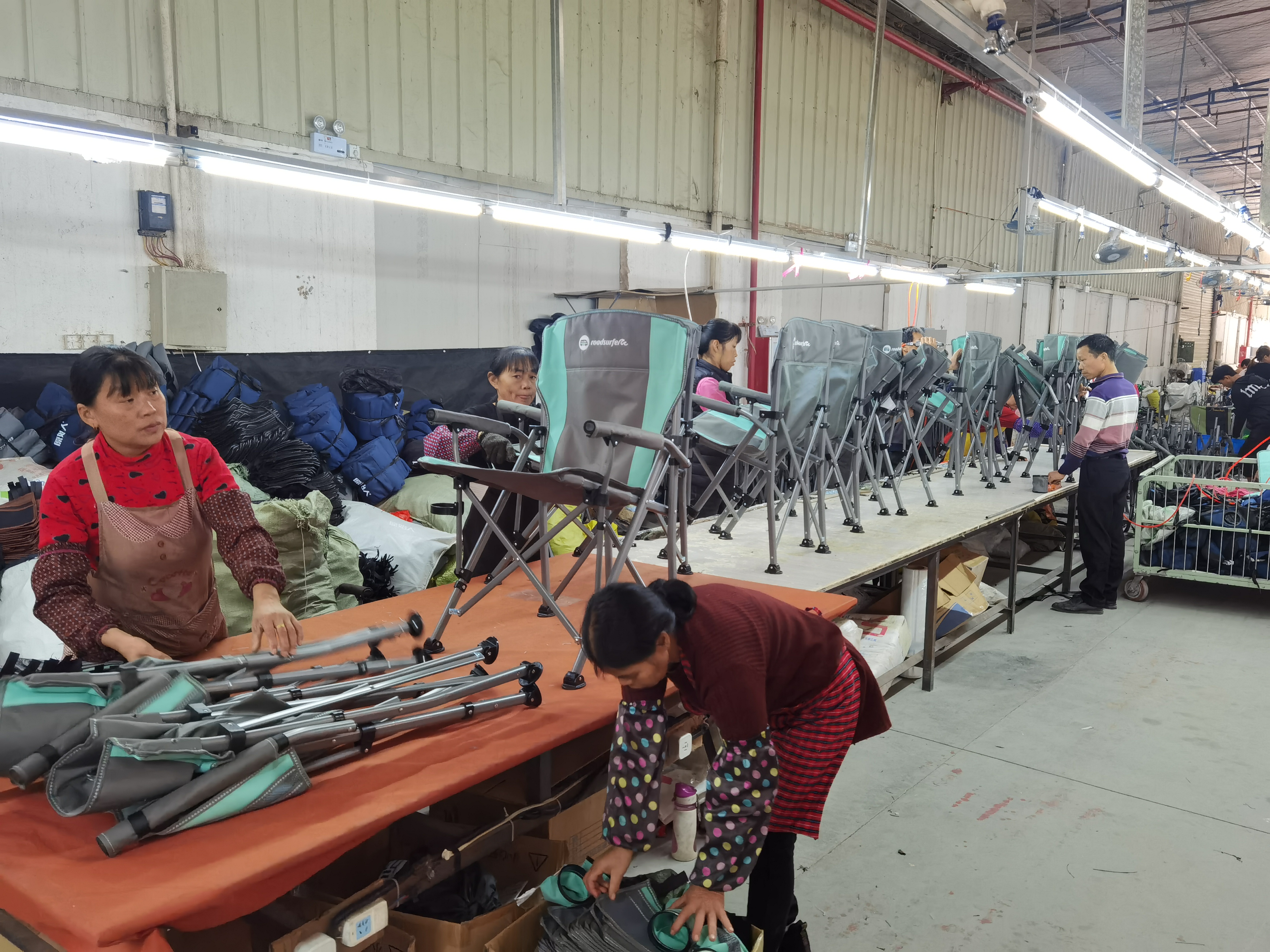 Shipment: Camping Folding Chair to Germany 