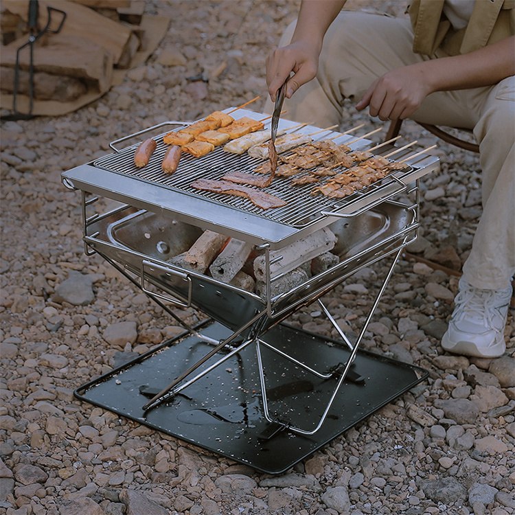 Charcoal BBQ Grill