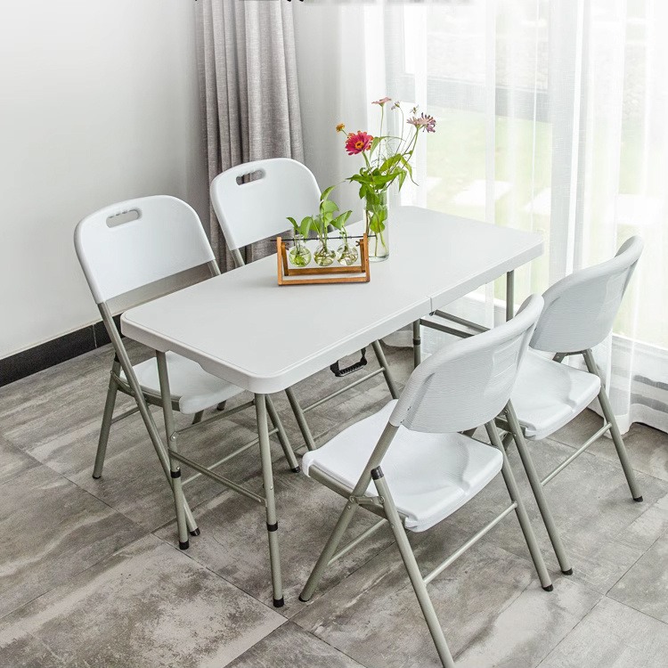 Plastic Folding Ding Table